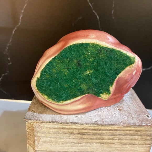 Shawnee Pottery USA Southern Belle girl/lady planter vase - Picture 4 of 5